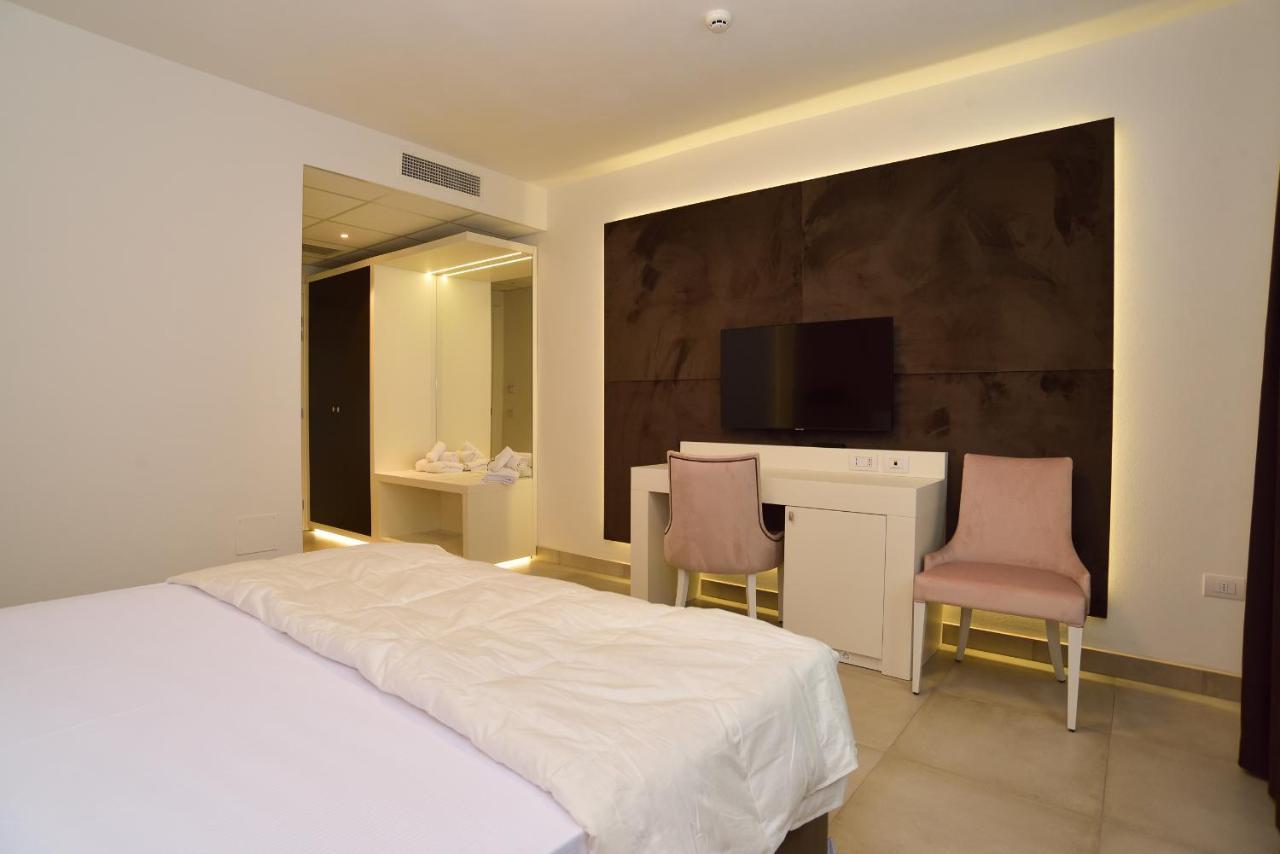M2 Hotel Campi Bisenzio Exteriér fotografie