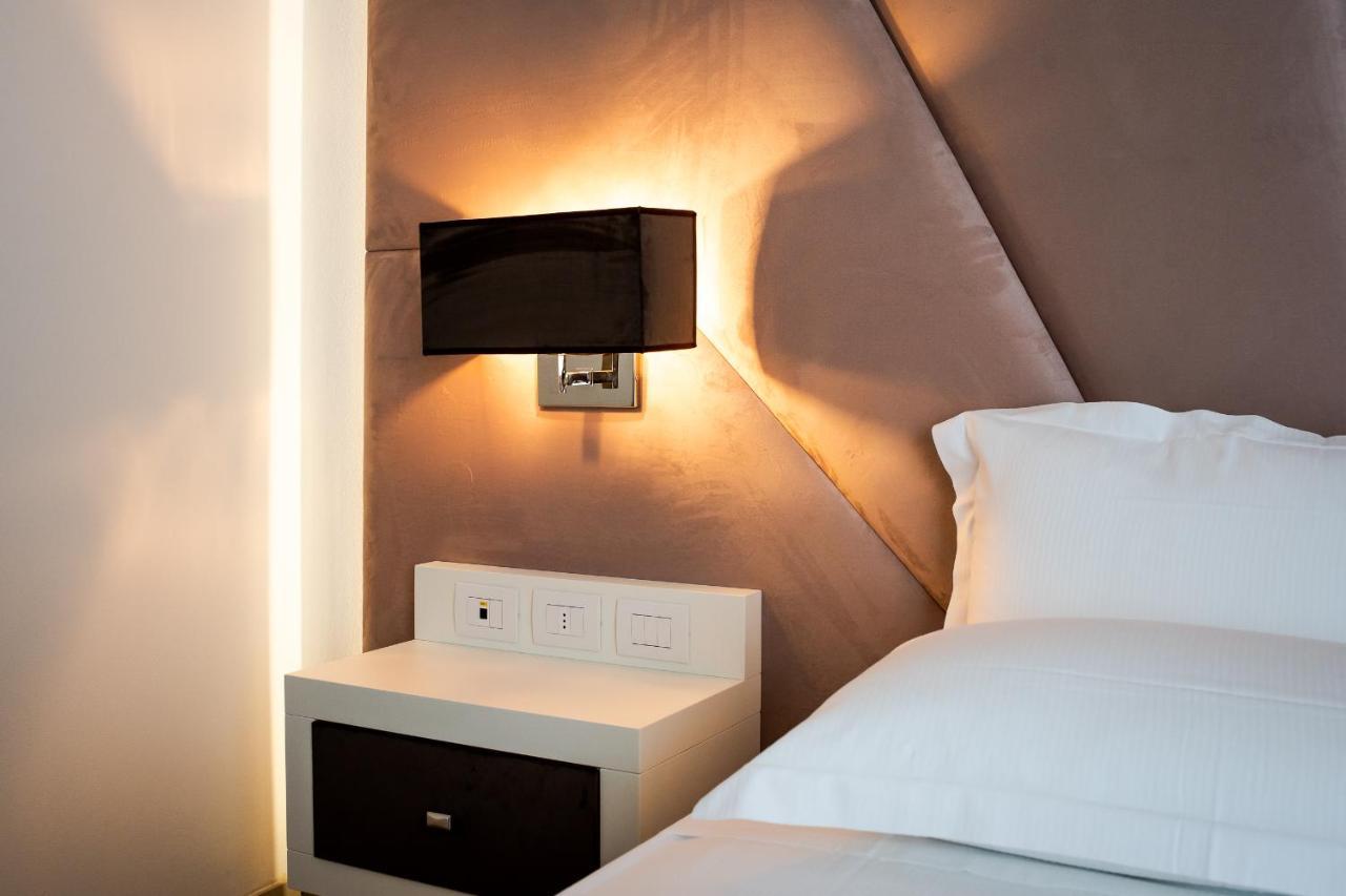 M2 Hotel Campi Bisenzio Exteriér fotografie